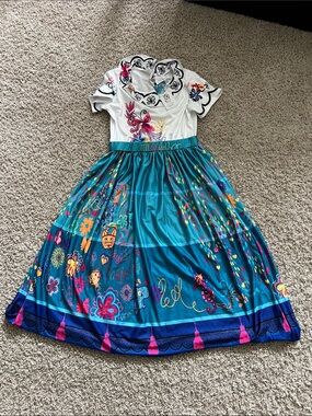 NWT Encanto Mirabel dress